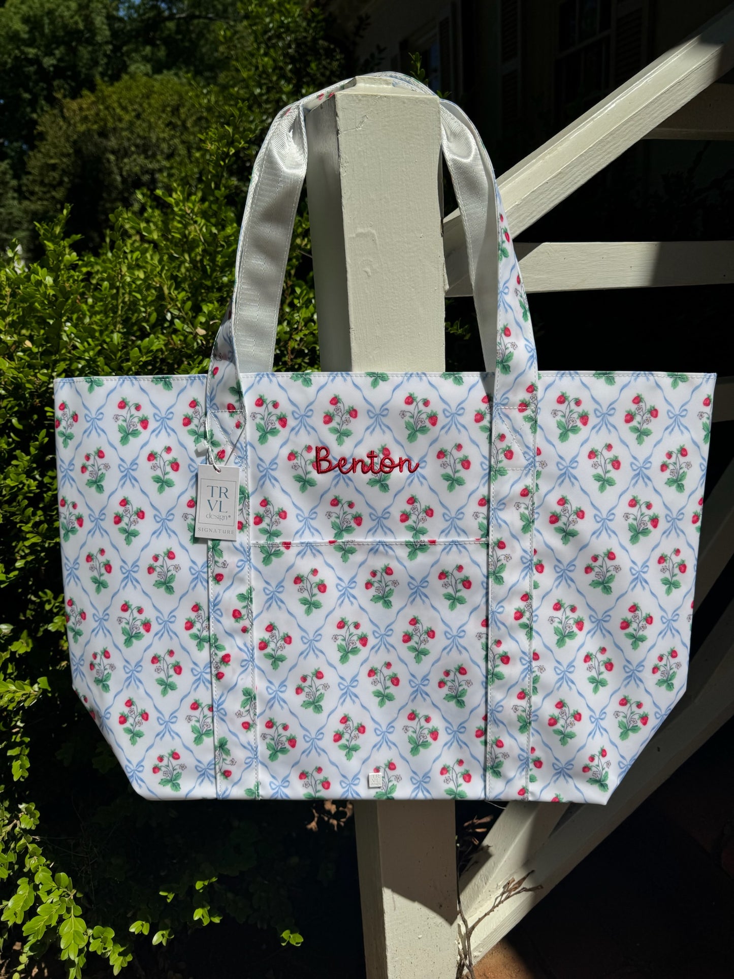 TRVL Jumbo Tote